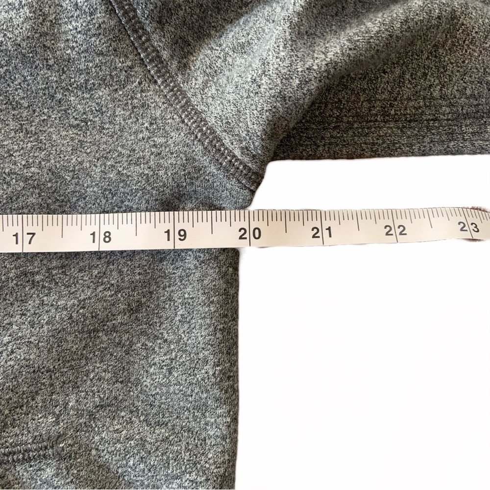 Lululemon Find Your Centre Wrap
Hoodie Jacket Heathered Speckled Black - Picture 12 of 16